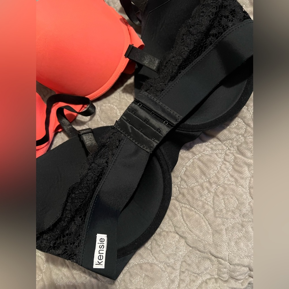 Bra bundle - Picture 3 of 4